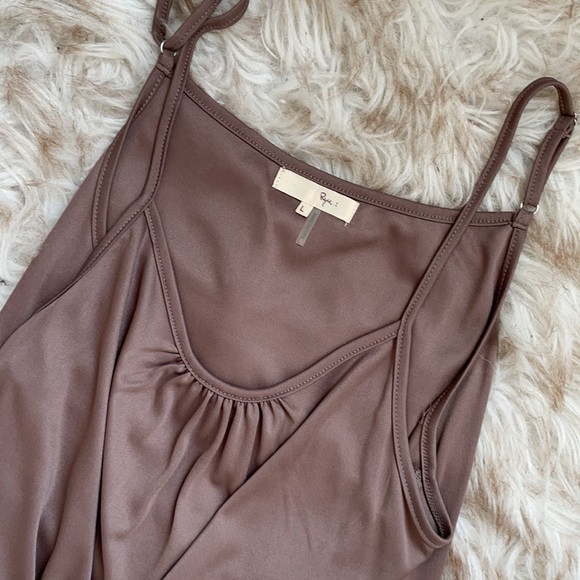 ModCloth 2-piece lace dress - Picture 2 of 3